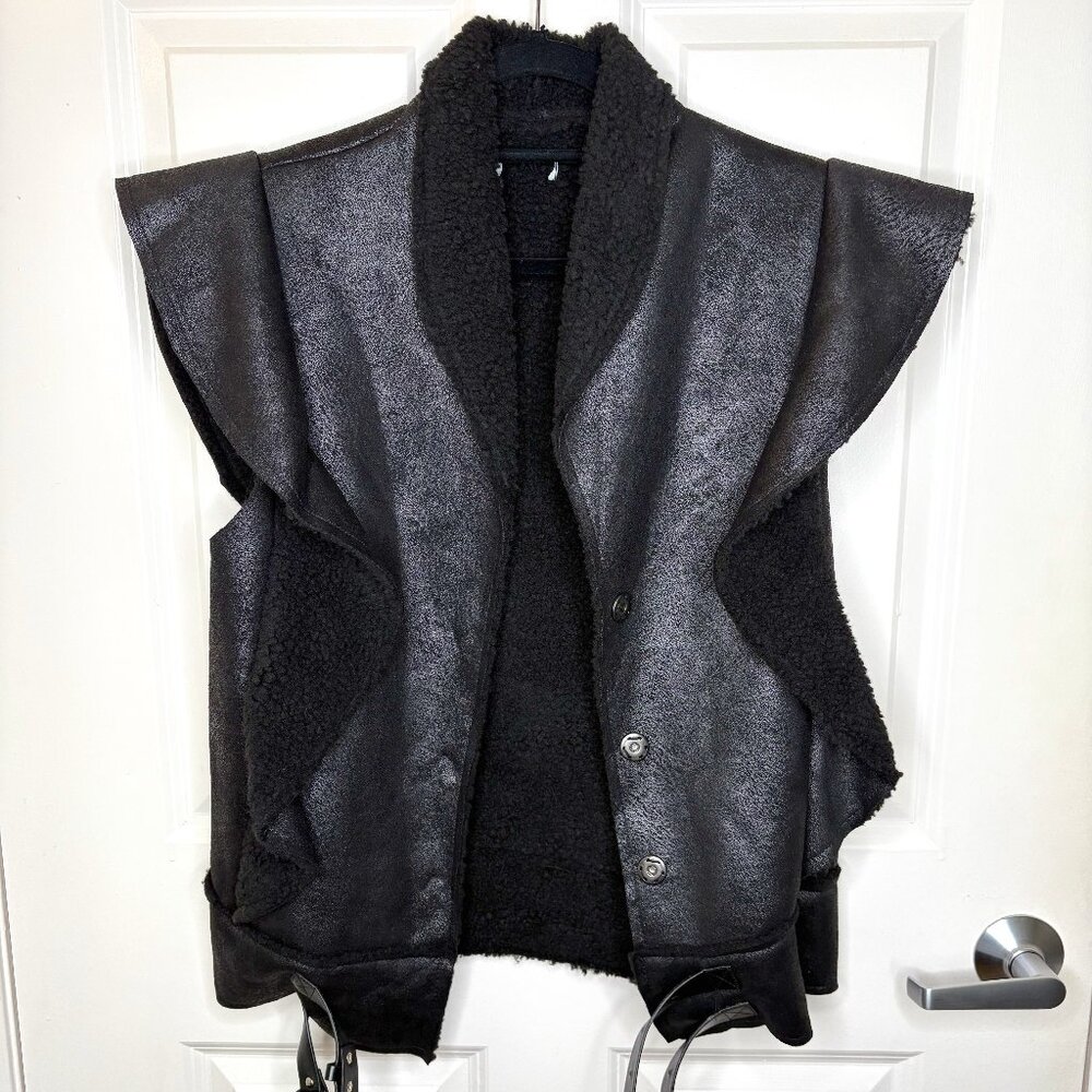 Bold & Textured: Black Sherpa-Lined Faux Leather Vest